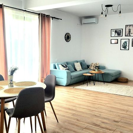 Adm Cozy Home - Entire Private House&Garden Tunarii Exterior photo